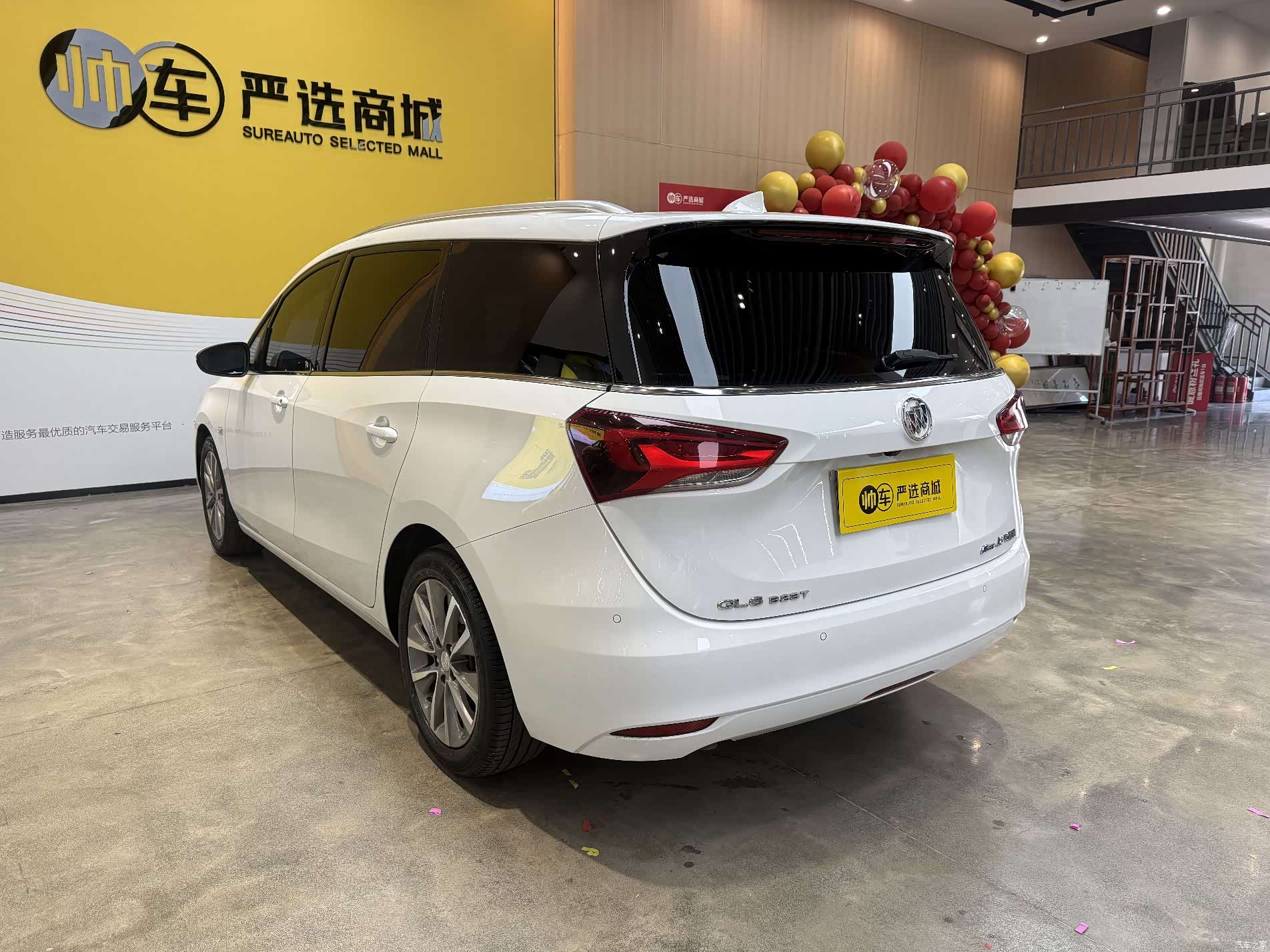 Buick GL6, 2022 4