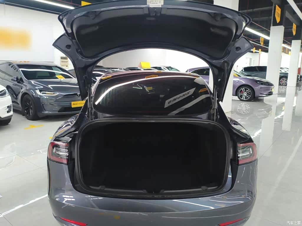 Tesla Model 3, 2019 19