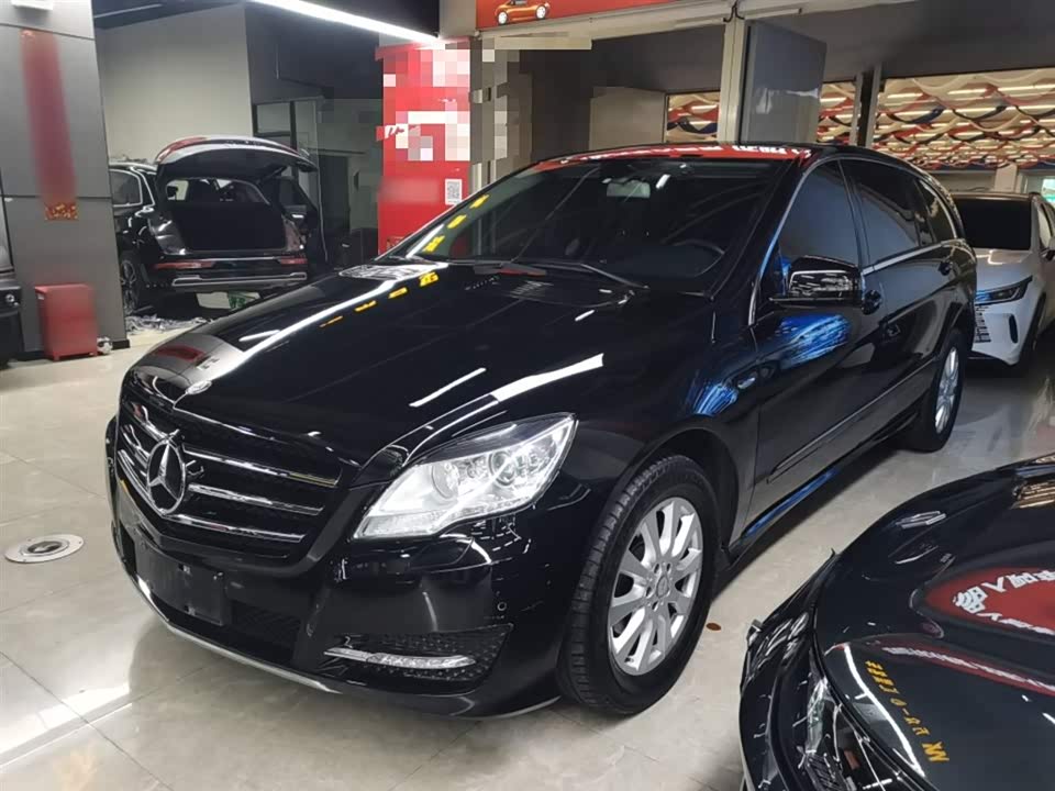 Mercedes-Benz R-class