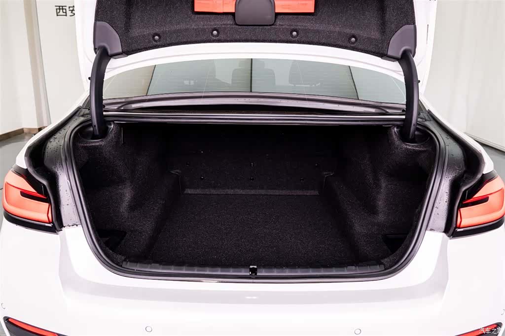 BMW 5 Series, 2021 20