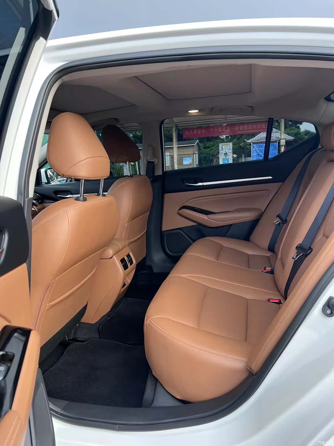 Nissan Teana, 2025 все фото