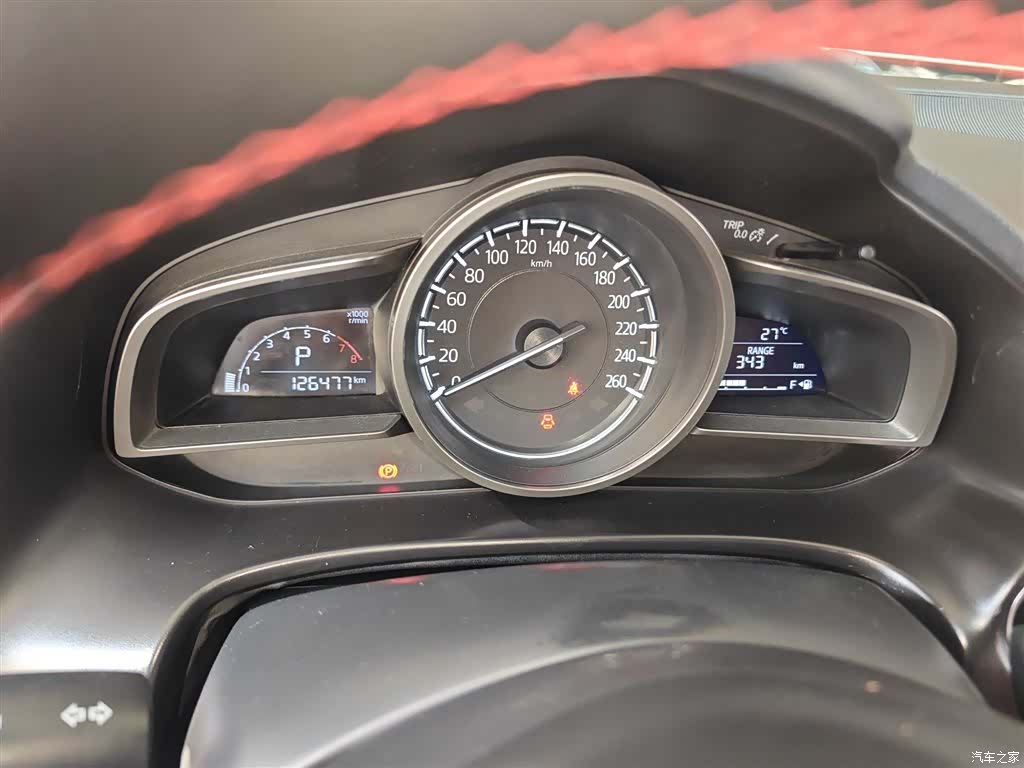 Mazda Mazda3, 2017 12
