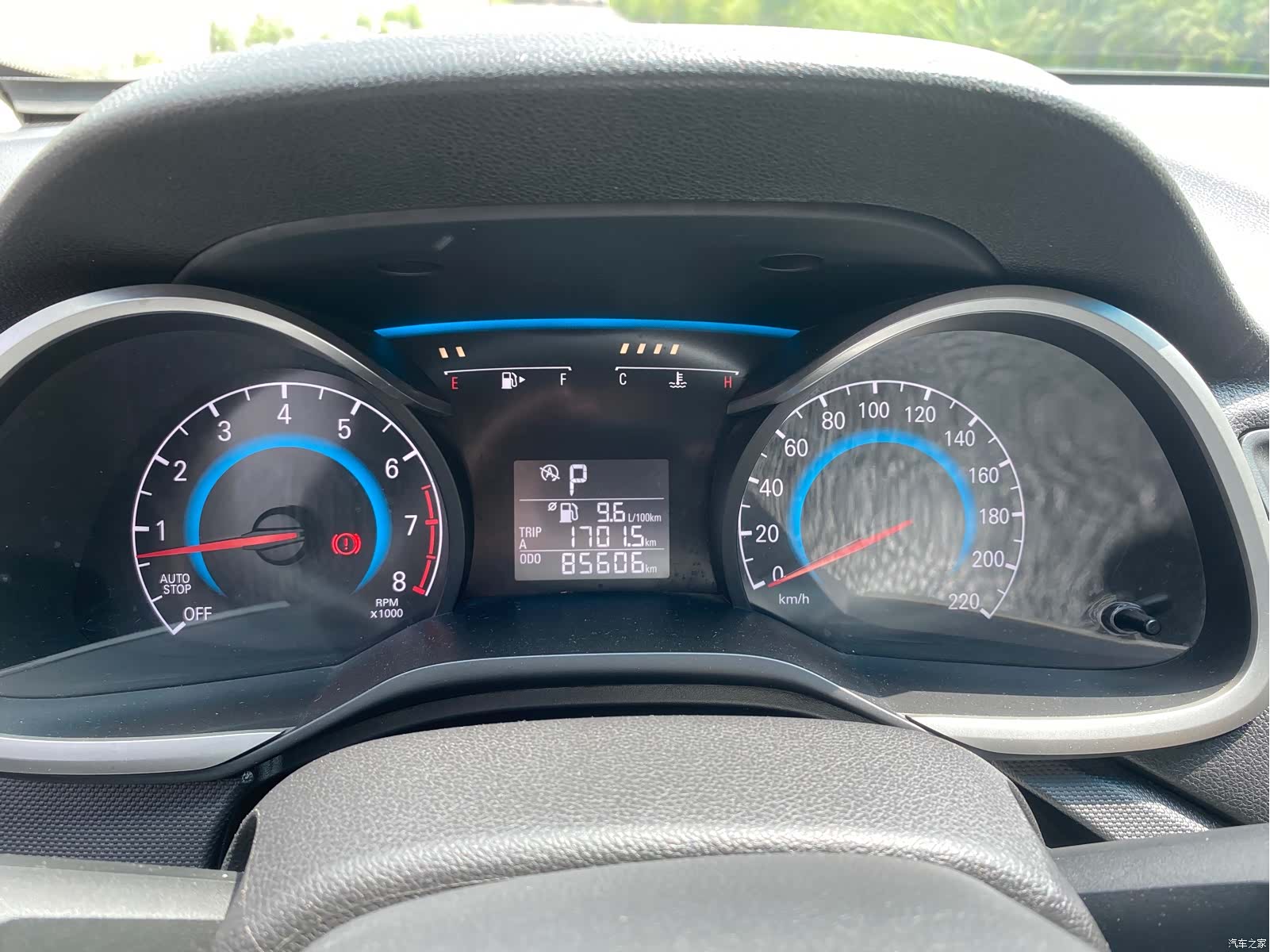 Chevrolet 320, 2019 11