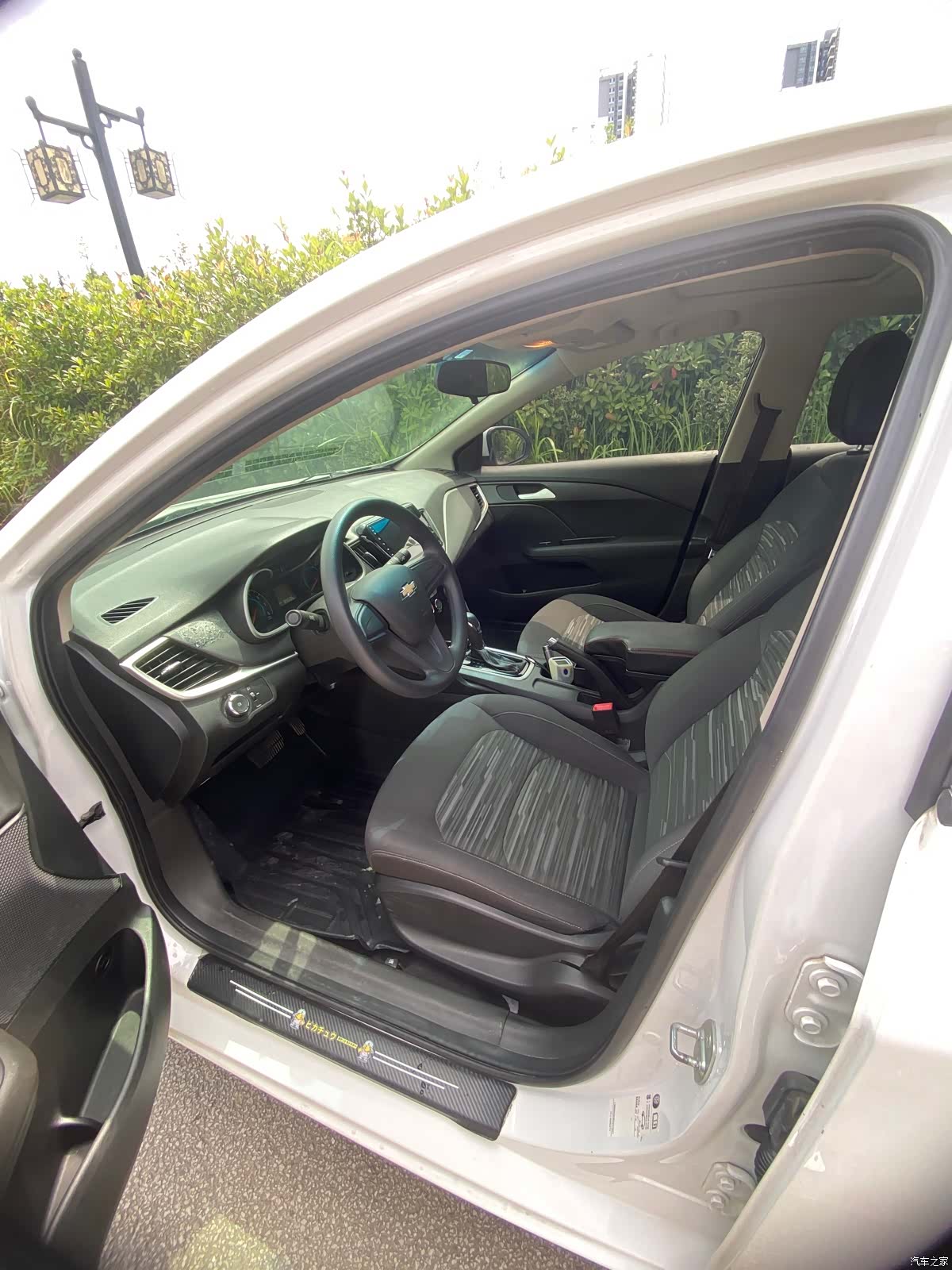 Chevrolet 320, 2019 8