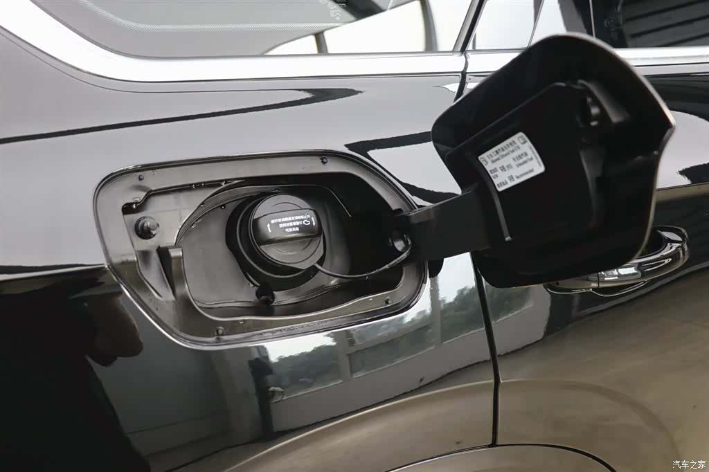 Volkswagen Touareg, 2024 30