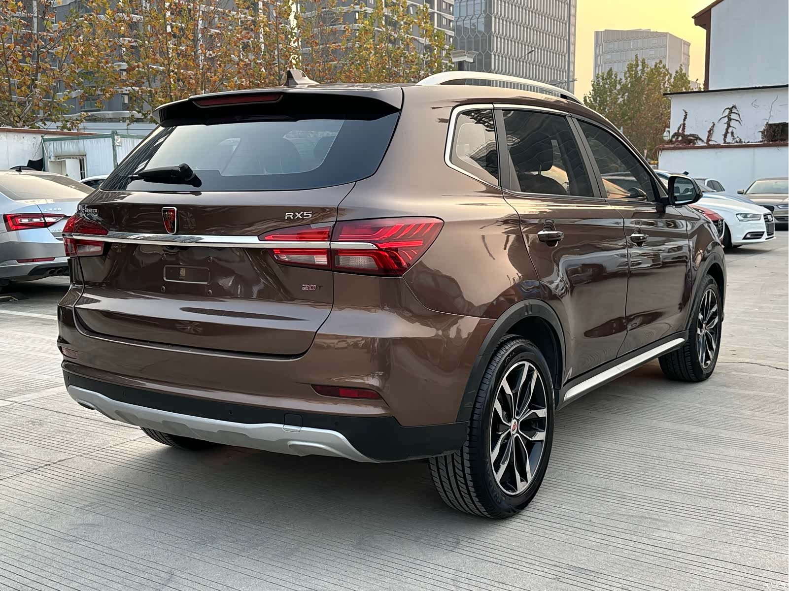 Roewe RX5, 2017 11