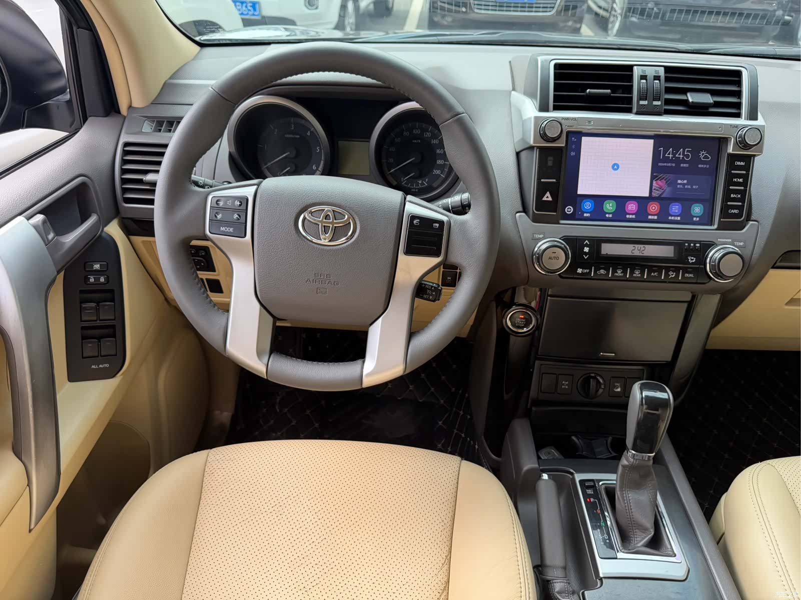Toyota Prado, 2016 10