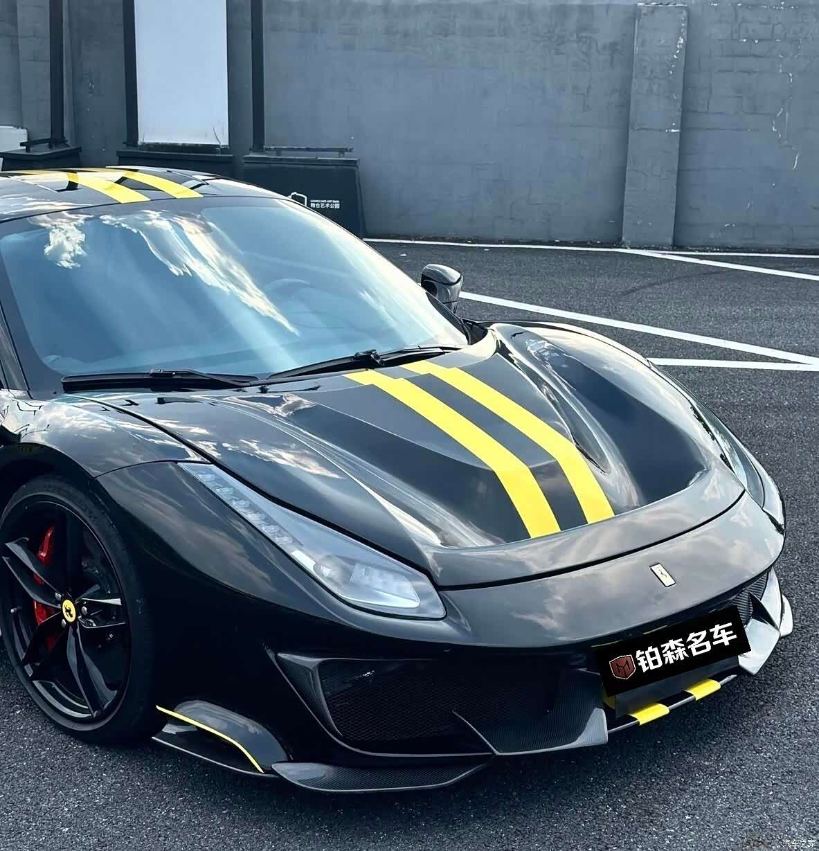 Ferrari 488, 2016 2