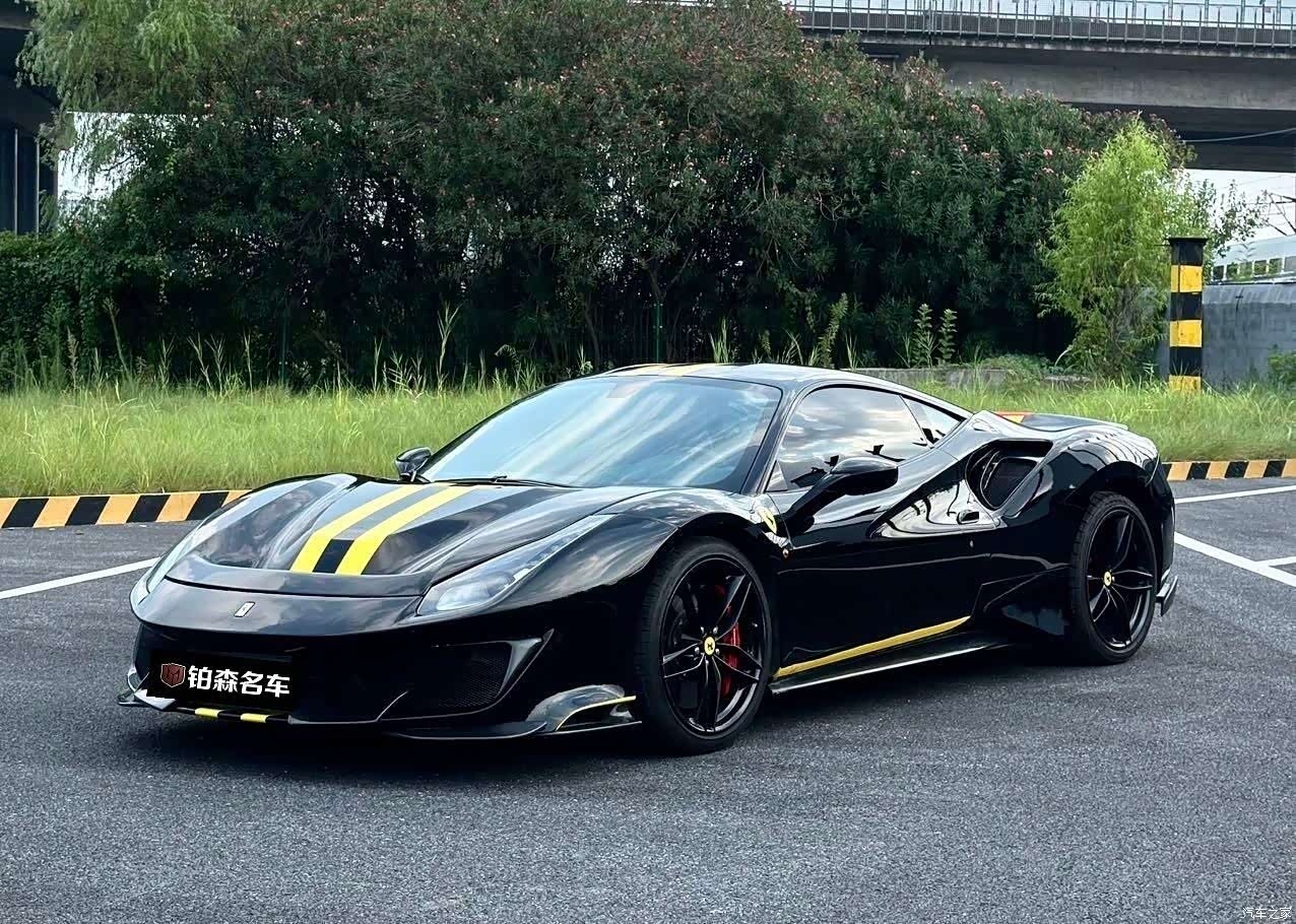 Ferrari 488, 2016 7