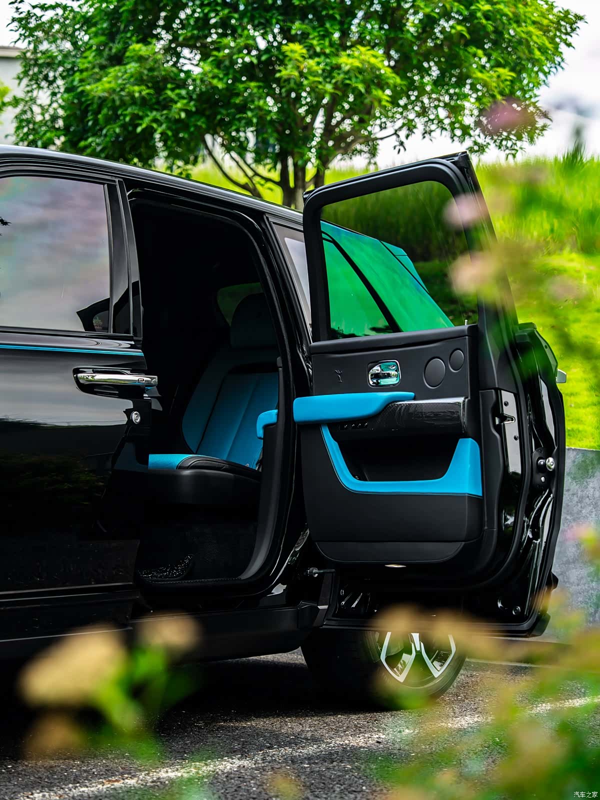Rolls-Royce Cullinan, 2020 15