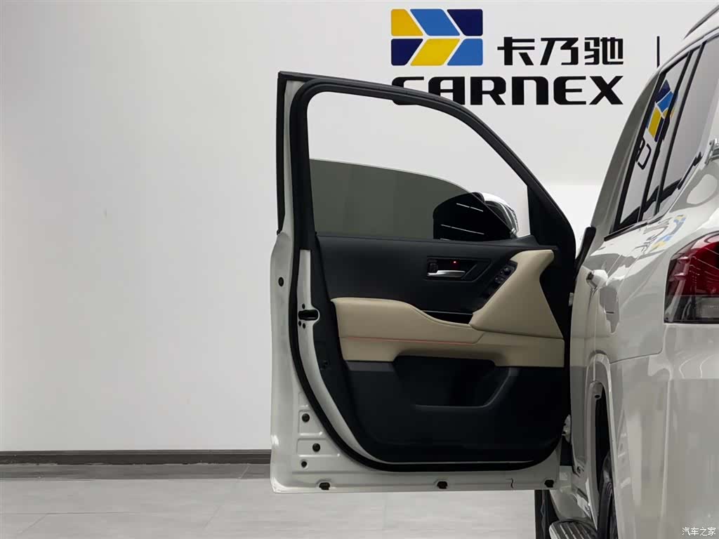 Toyota Land Cruiser, 2024 все фото