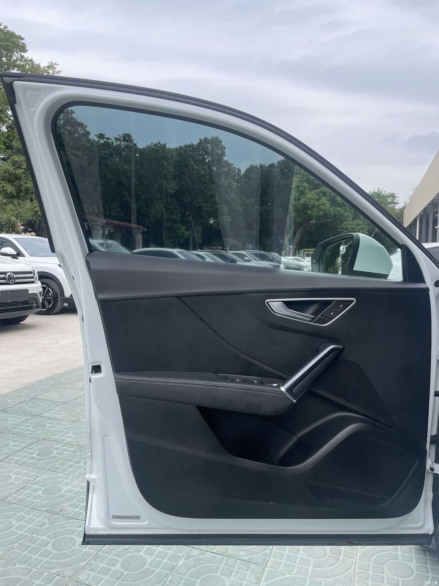 Audi Q2L, 2022 15