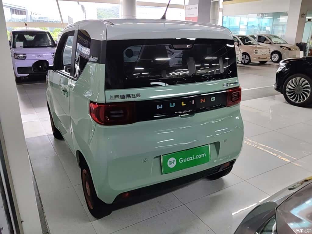 Wuling MINIEV, 2022 все фото