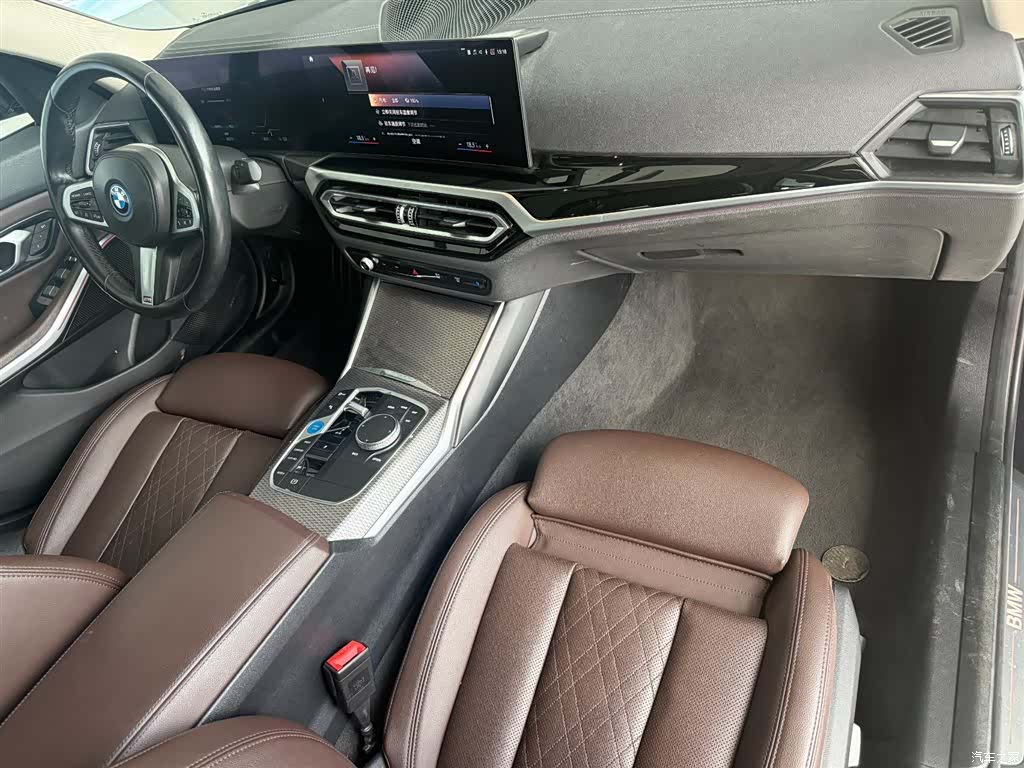 BMW i3, 2022 21