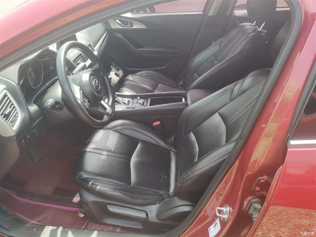 Mazda Mazda3, 2019 11
