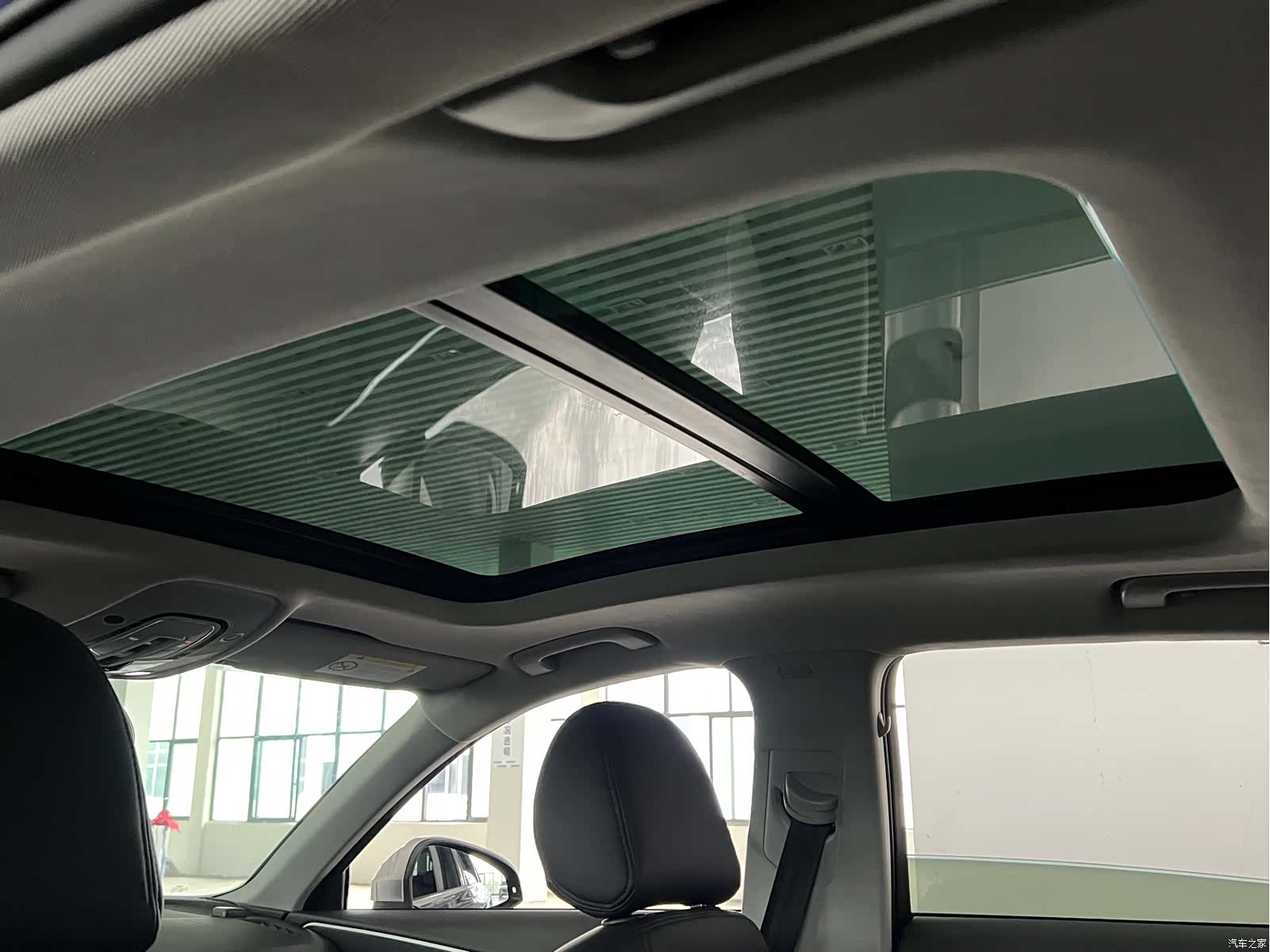 Audi A4L, 2018 15