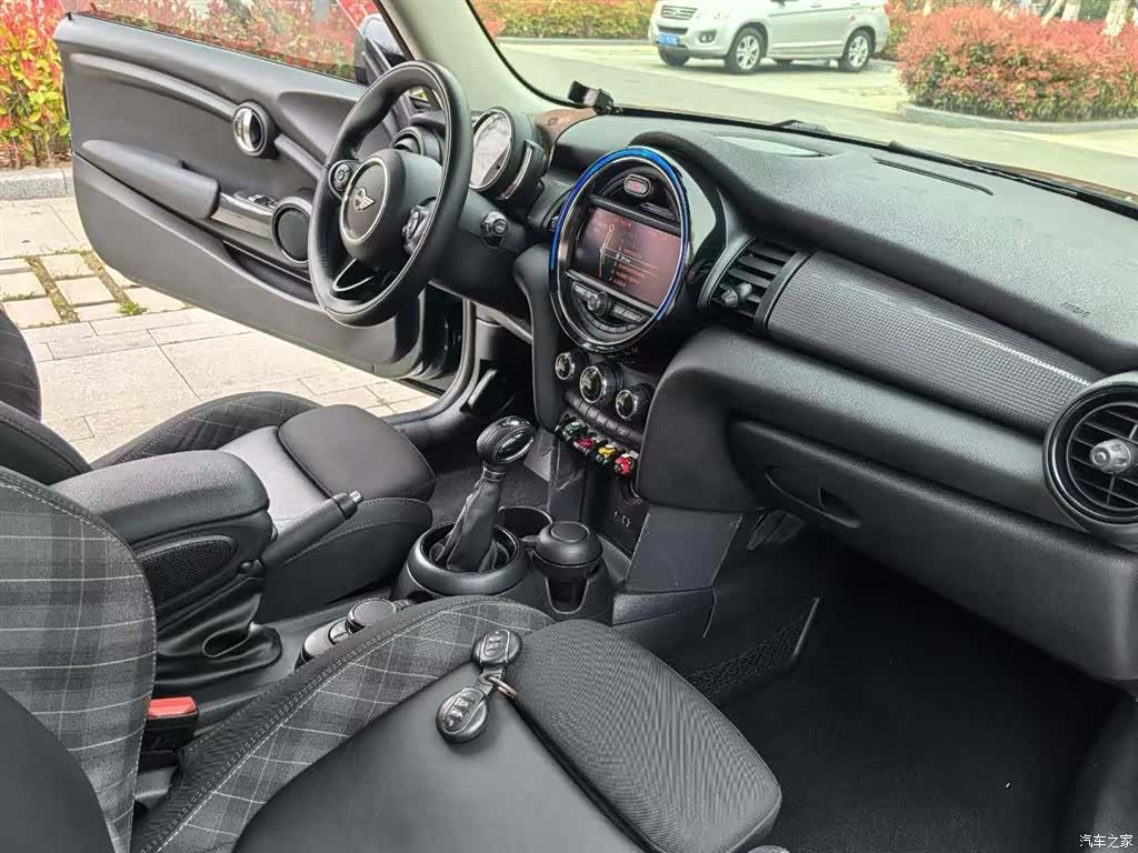 Mini Cooper, 2018 24