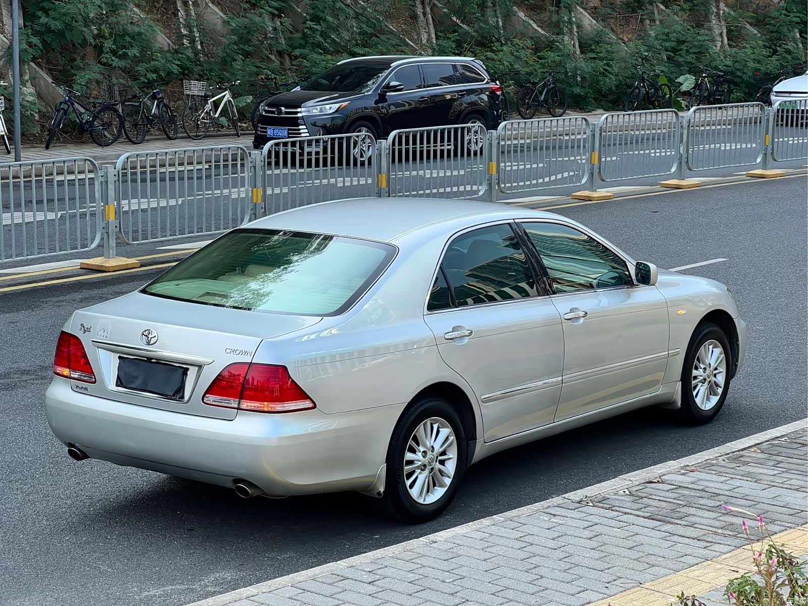 Toyota Crown, 2008 6