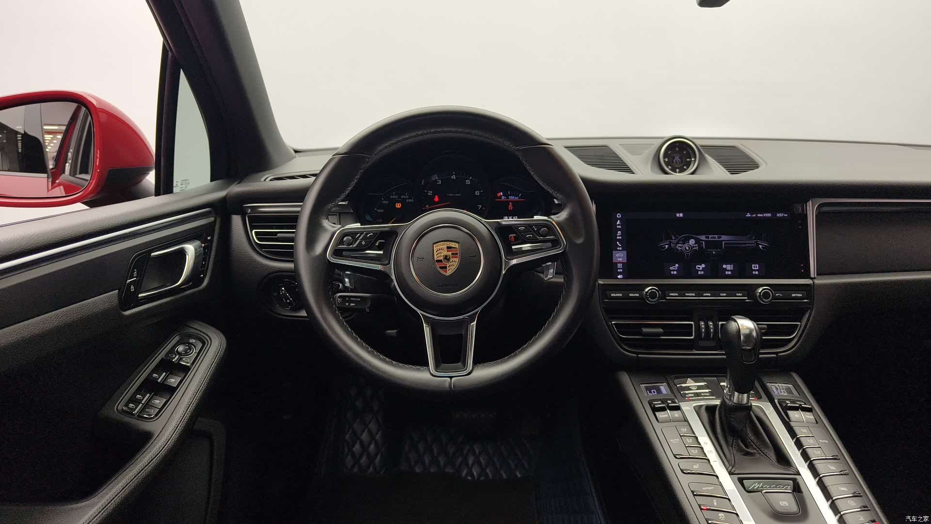 Macan Macan, 2019 9