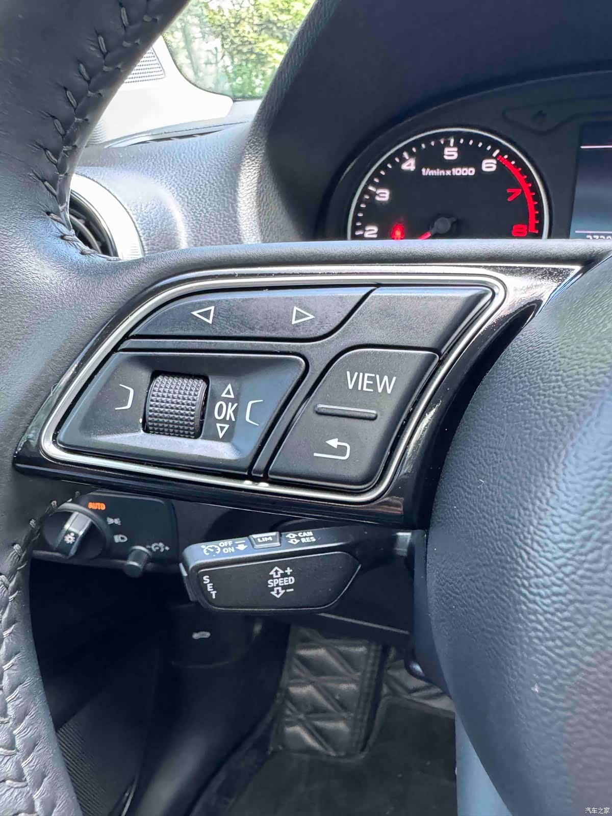Audi Q2L, 2022 26