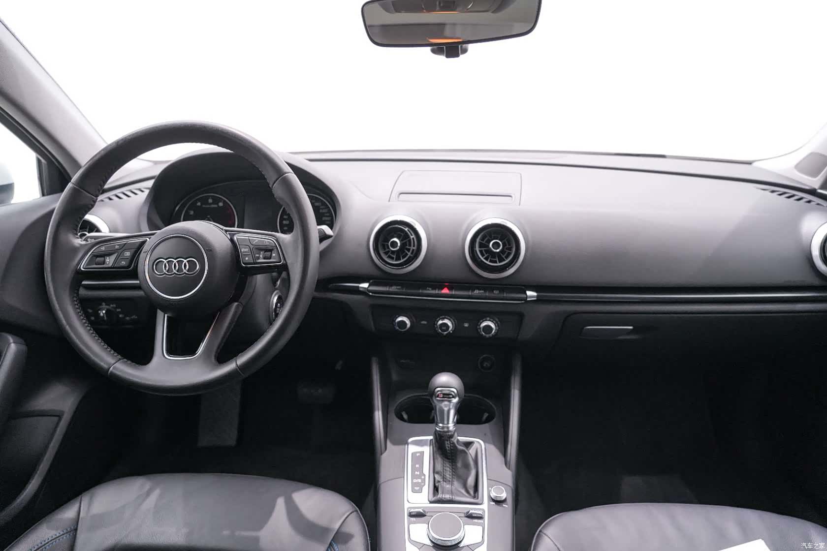 Audi A3, 2019 14