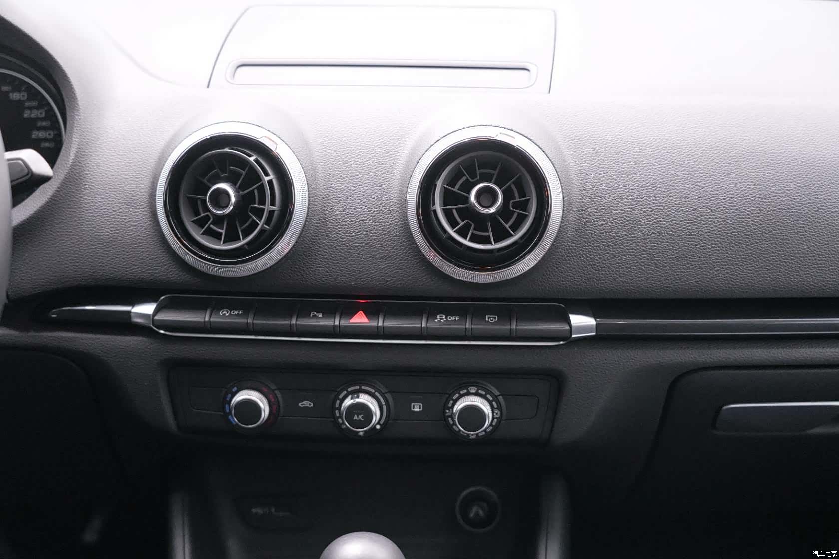 Audi A3, 2019 15