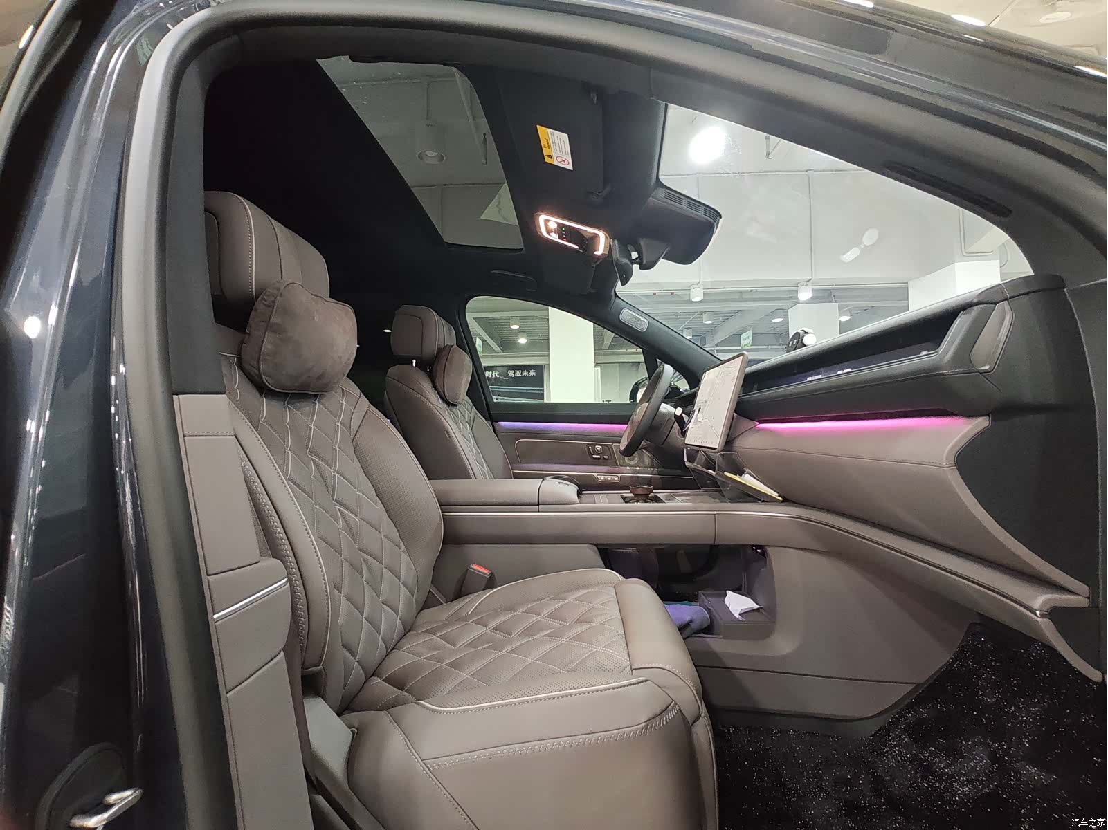 NIO ES8, 2026 13