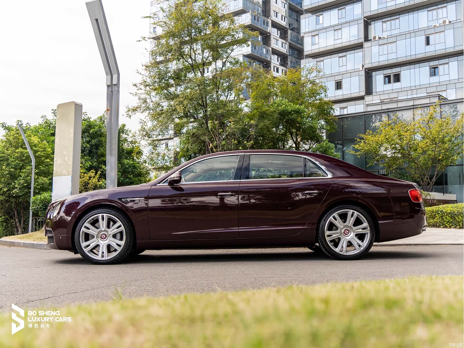 Bentley Flying Spur, 2016 38