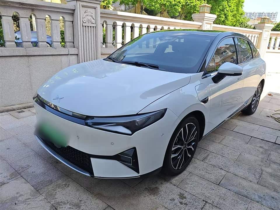 XPENG P5