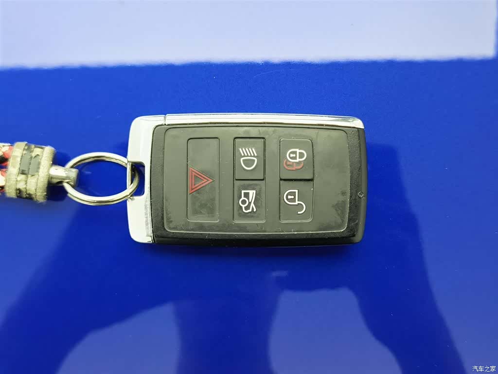 Land Rover XEL, 2020 19