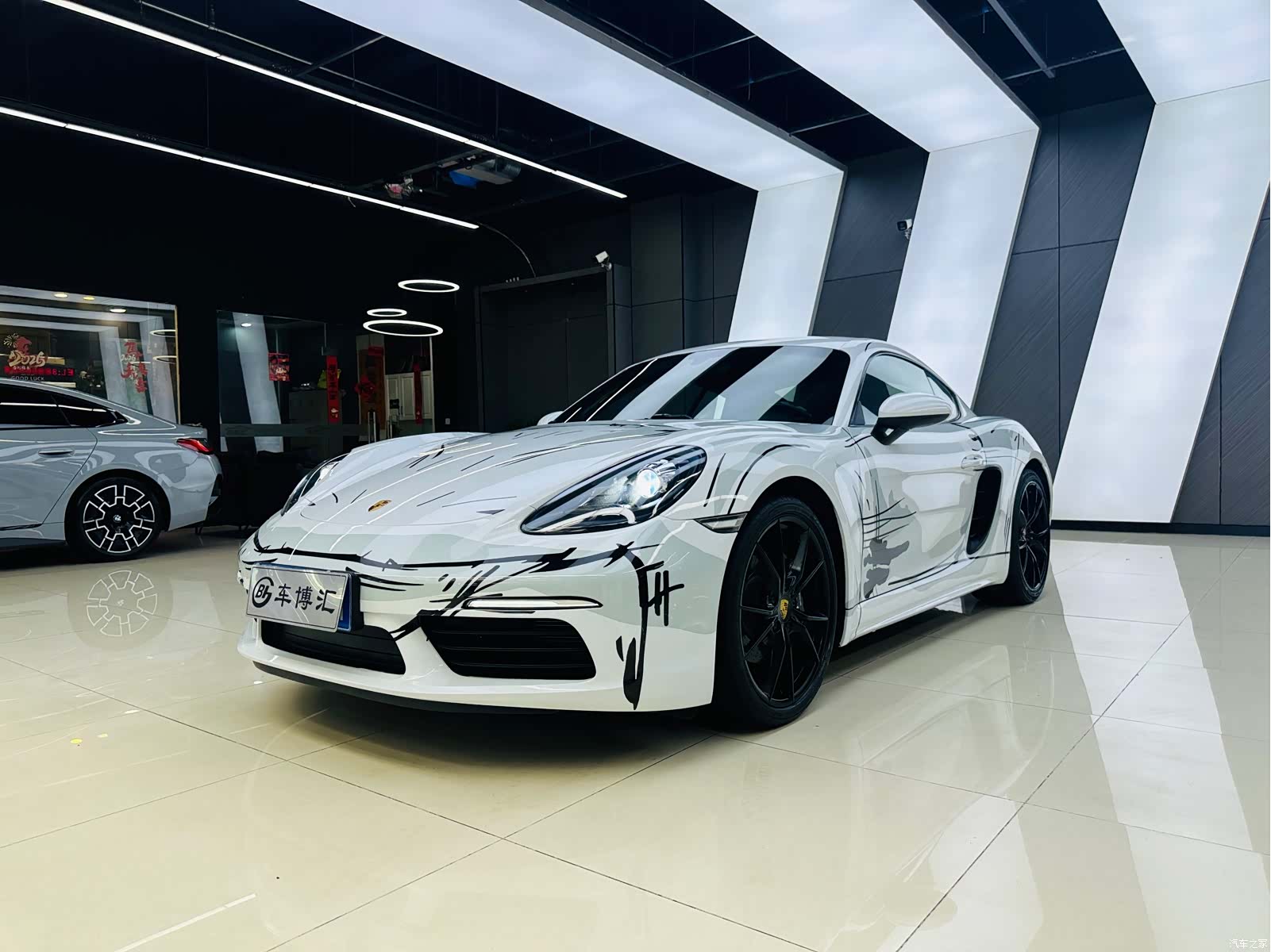 Porsche Cayman, 2019 1