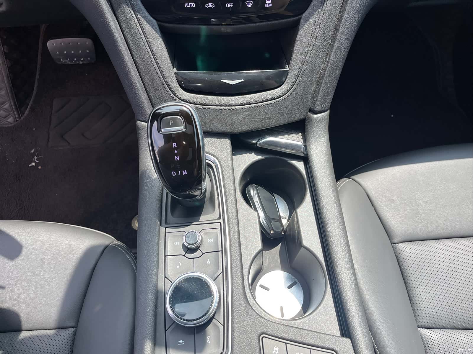 Cadillac XT6, 2019 10