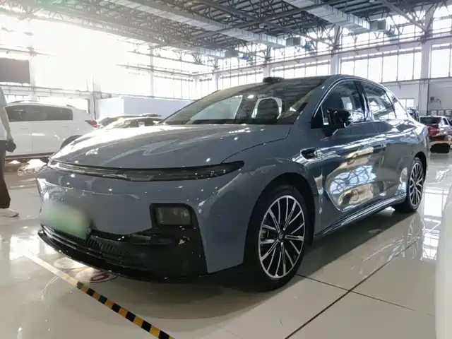 Leapmotor B01 2025 — купить из Китая под заказ