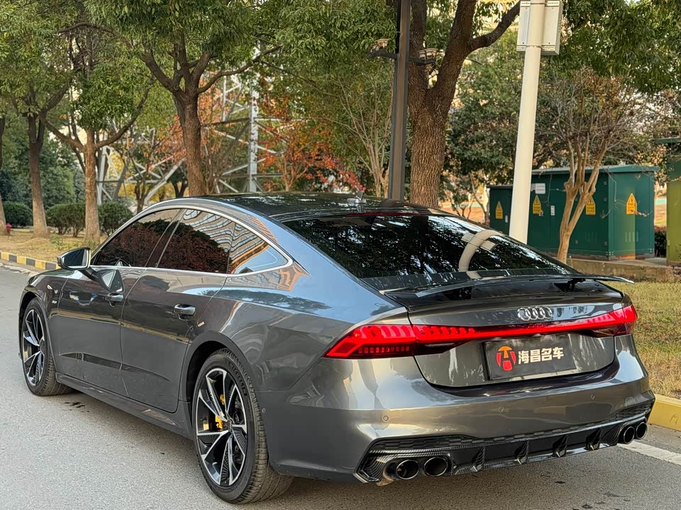 Audi A7