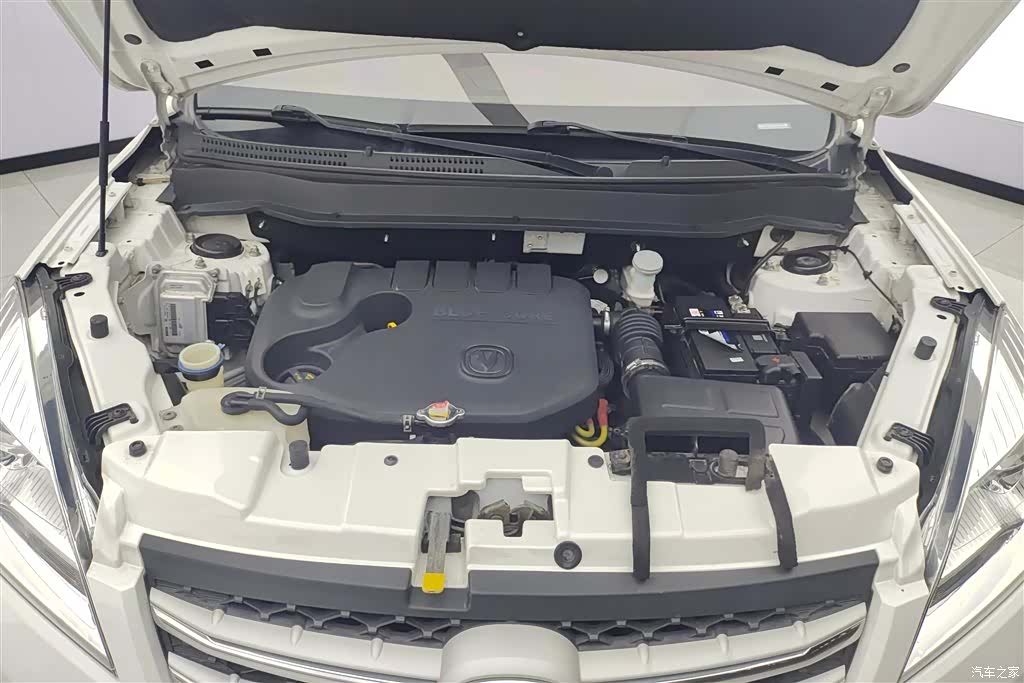 Changan CS35, 2016 10