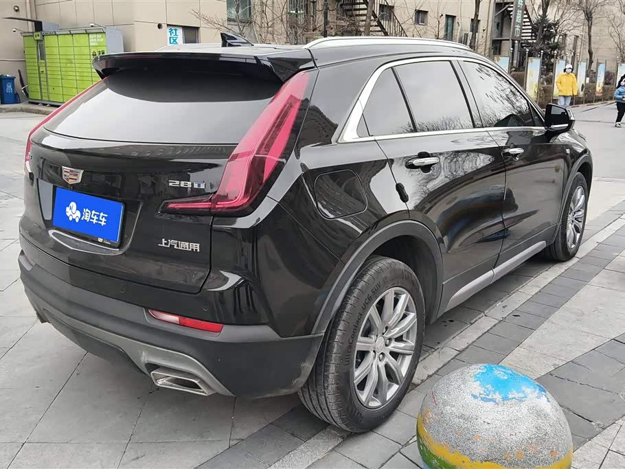 Cadillac XT4