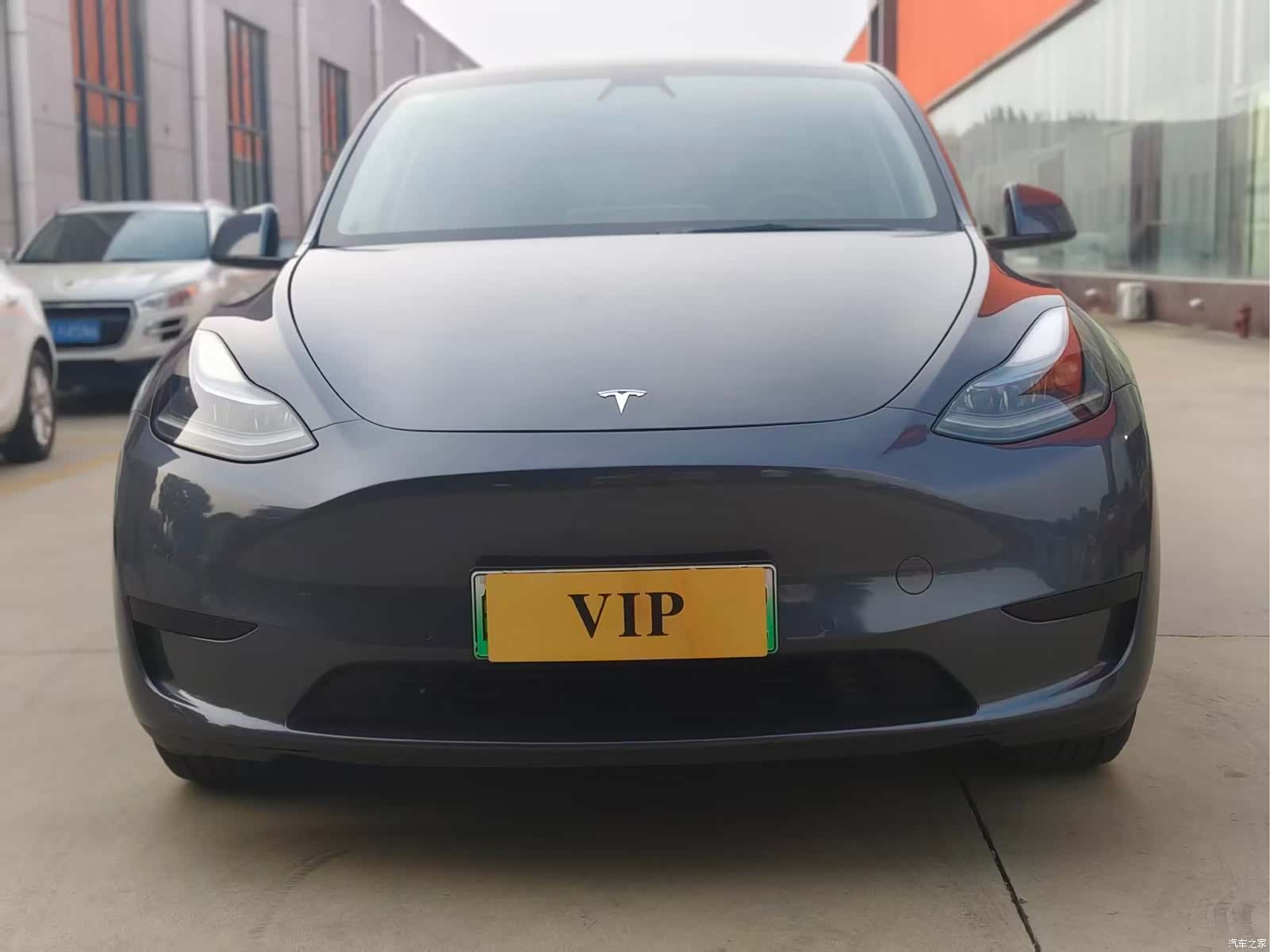 Tesla Model Y, 2022 1