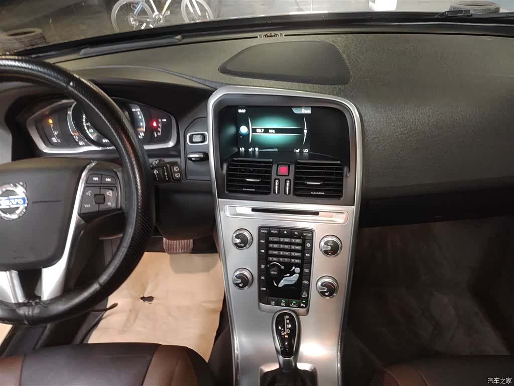 Volvo XC60, 2016 9