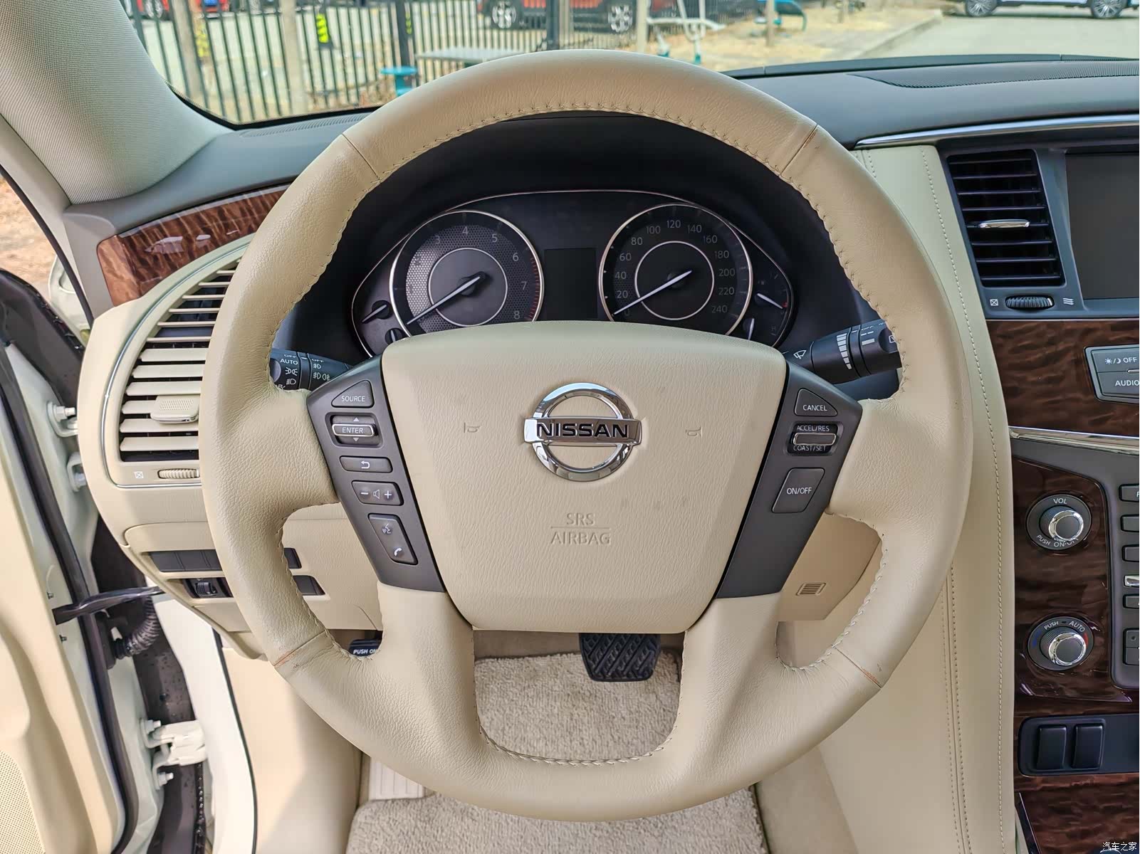 Nissan Patrol, 2018 10