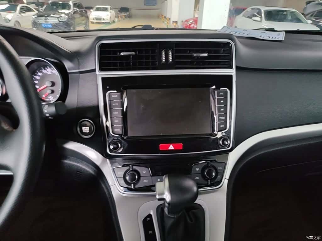 Haval M6, 2020 13