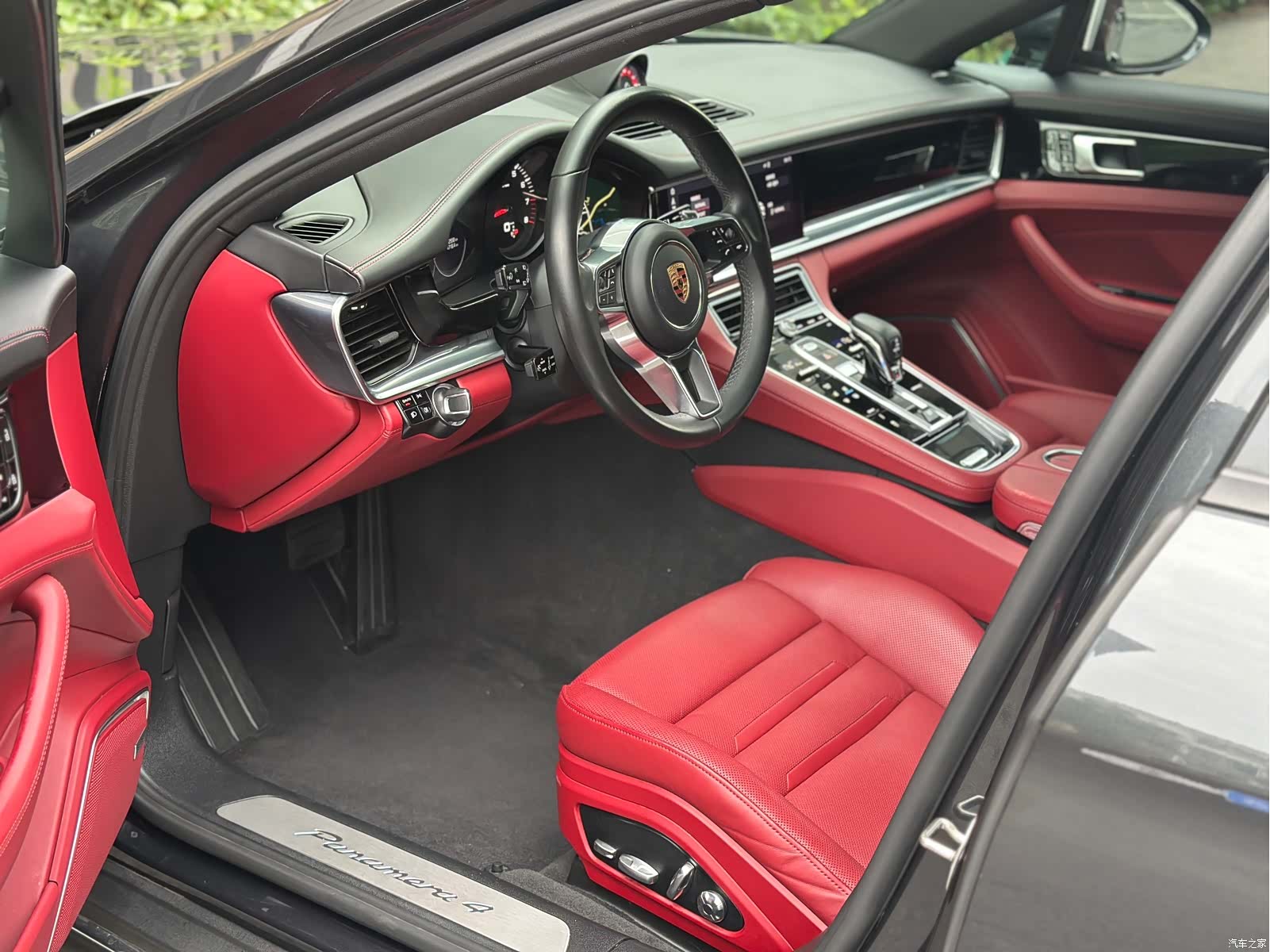 Porsche Panamera, 2019 10