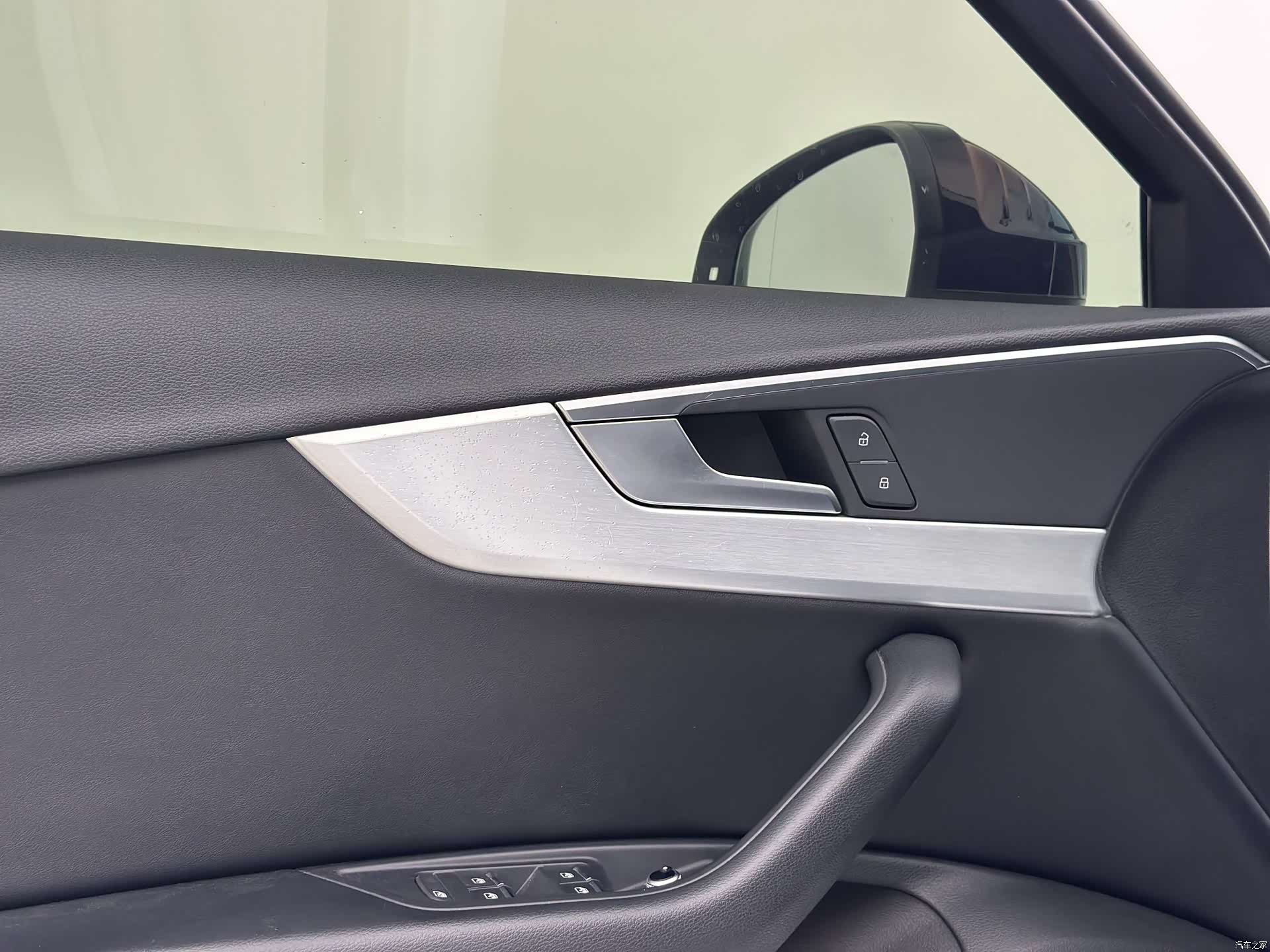 Audi A4L, 2018 11