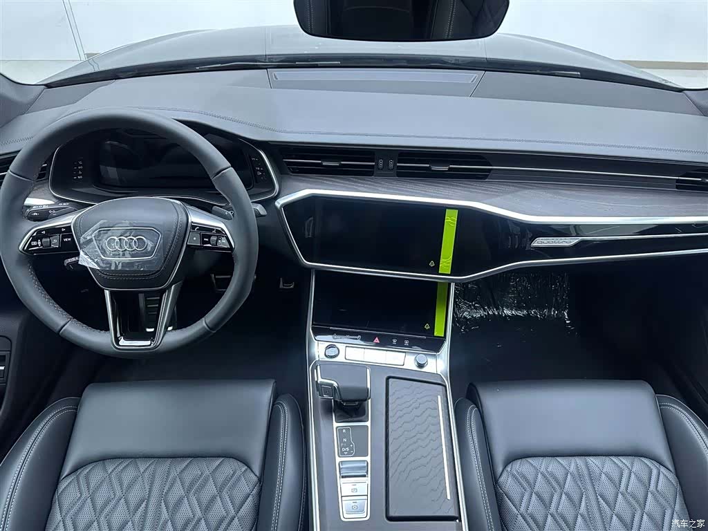 Audi A6L, 2025 10