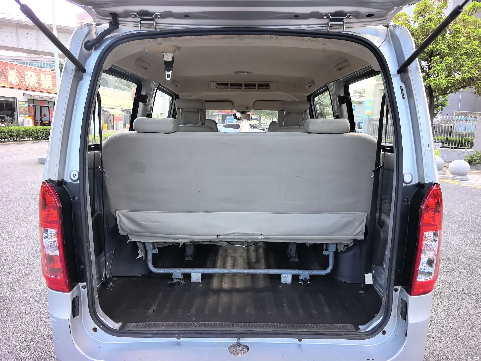 Wuling V, 2016 7