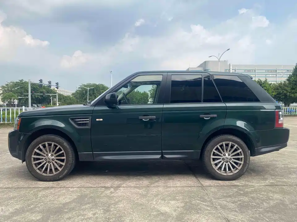 Land Rover Range Rover Sport Land Rover Range Rover Sport