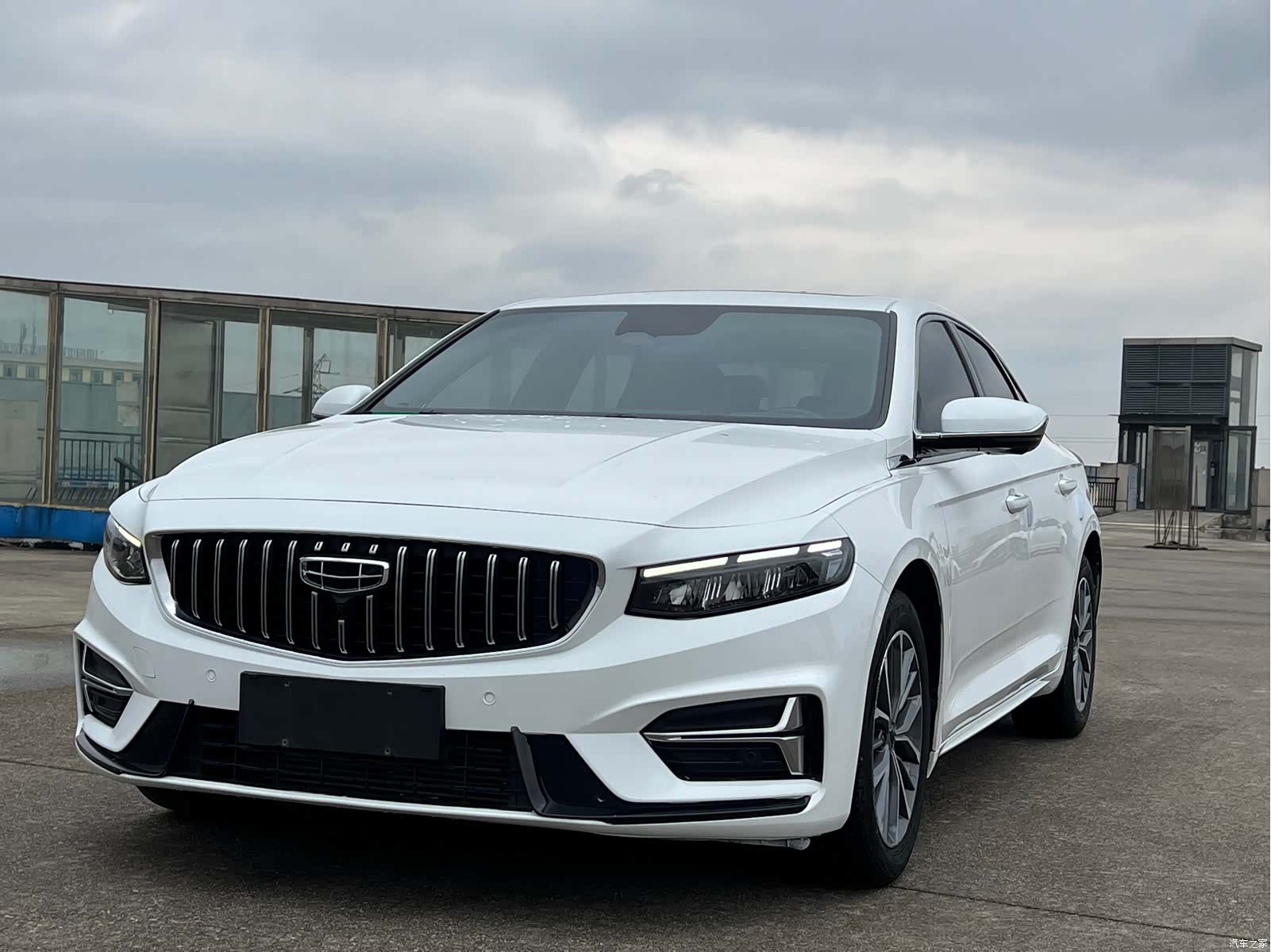 Geely Preface, 2024 1