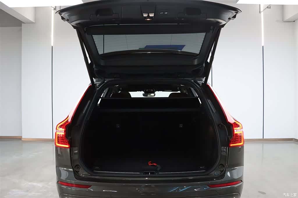 Volvo XC60, 2021 23