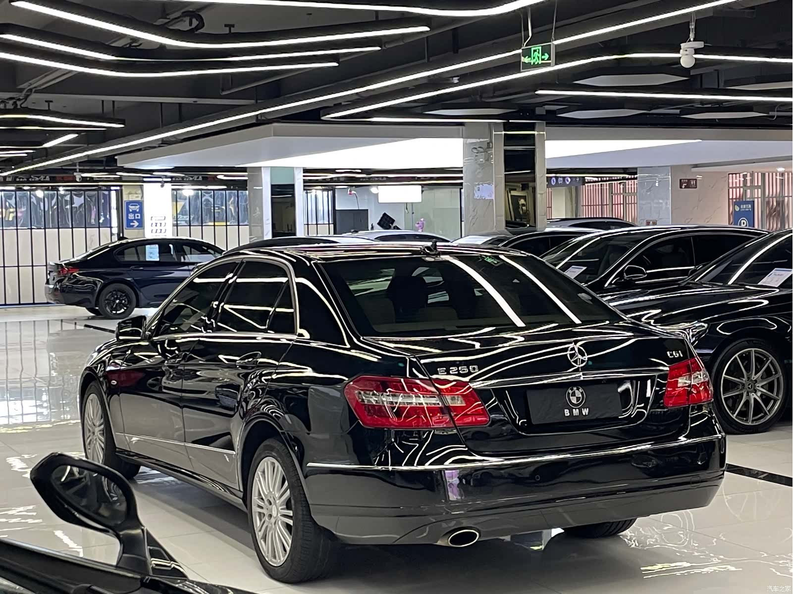 Mercedes-Benz E-Class, 2011 все фото