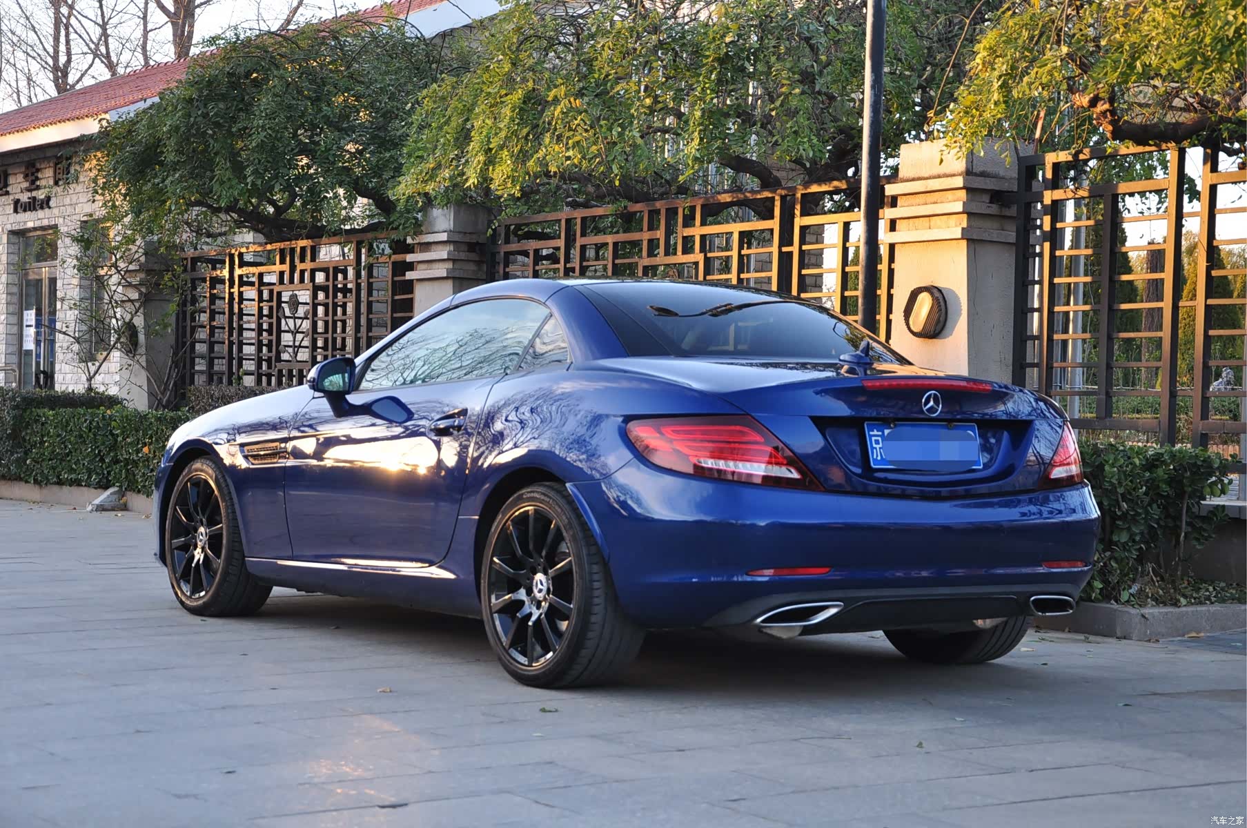 Mercedes-Benz SLC, 2017 8