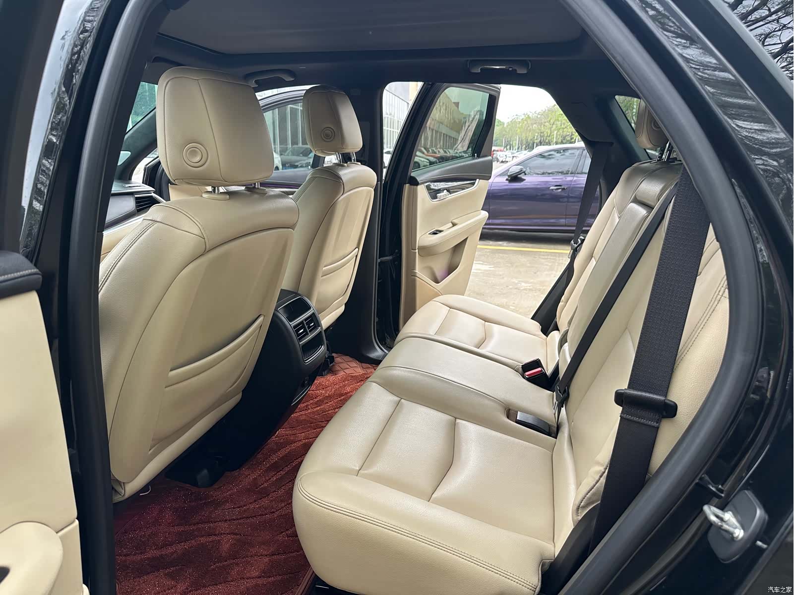 Cadillac XT5, 2016 10